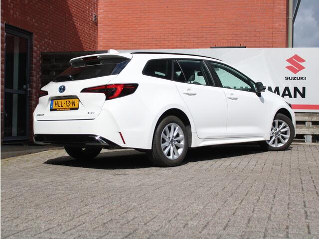 Toyota COROLLA Touring Sports Hybrid 140 Active Cruise Control Adaptief, Achteruitrijcamera, Bluetooth, Keyless Start