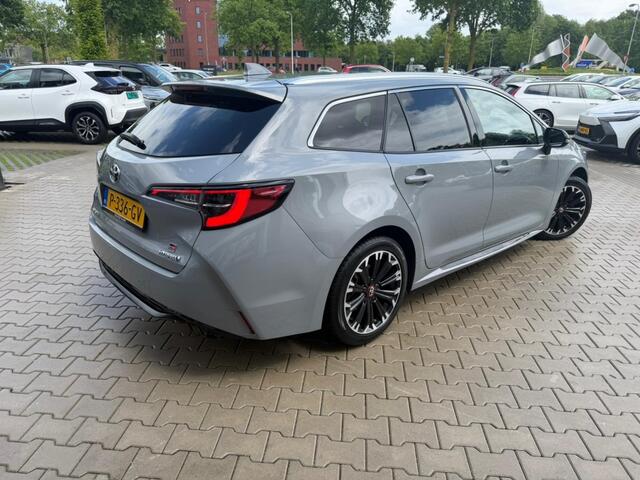 Toyota COROLLA Touring Sports 2.0 Hybrid GR-Sport