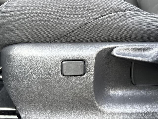 Toyota COROLLA Cross Hybrid 140 Style **TWEEDE PINKSTERDAG GEOPEND/ KEYLESS/ DODEHOEK DETECTIE/ ELEKTRONISCHE ACHTERKLEP**