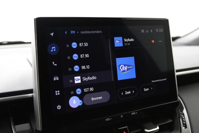 Toyota COROLLA Cross 2.0 High Power Hybrid First Edition | Apple Carplay/Android Auto | Parkeersensoren | Stoelverwarming | Elektrische Achterklep |