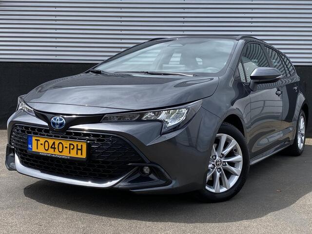 Toyota COROLLA Touring Sports Hybrid 140 Active Navigatie, achteruitrij camera, Apple CarPlay/Android Auto, adaptieve cruise control, keyless start, NL-auto & boekjes compleet