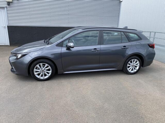 Toyota COROLLA Touring Sports Hybrid 140 Active Navigatie, achteruitrij camera, Apple CarPlay/Android Auto, adaptieve cruise control, keyless start, NL-auto & boekjes compleet