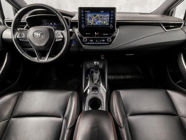 Toyota COROLLA 1.8 Hybrid Sport Automaat (NAVIGATIE, LEDER, VIRTUAL COCKPIT, CAMERA, SPORTSTOELEN, GETINT GLAS, ADAPTIVE CRUISE, NIEUWE APK, NIEUWSTAAT)