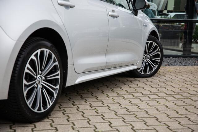 Toyota COROLLA Touring Sports 1.8 Hybrid Business Plus , Adap. cruise, Carplay, Achteruitrijcamera,