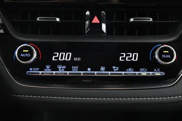 Toyota COROLLA 1.8 Hybrid Business | Apple Carplay / Android Auto | Automatische airco | Achteruitrij Camera |