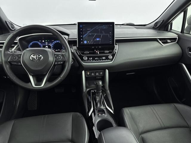 Toyota COROLLA Cross 2.0 High Power Hybrid Executive Panorama Dak | Stuur-Stoelverwarming | Dode Hoek Detectie Onderweg-naar-dealer