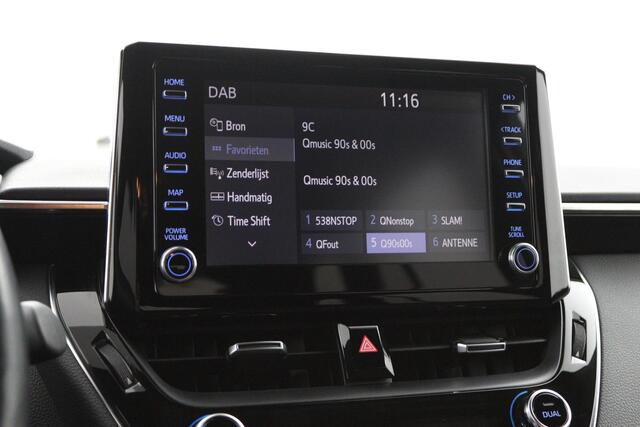 Toyota COROLLA Touring Sports 2.0 Hybrid Dynamic | Trekhaak | Parkeersensoren | Stuur en stoelverwarming |