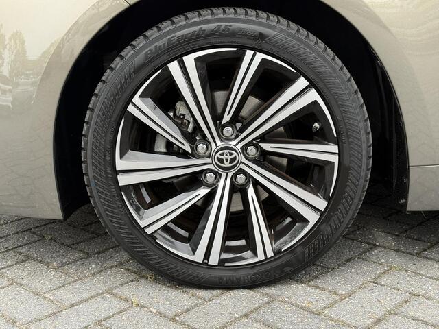Toyota COROLLA Touring Sports 1.8 Hybrid Dynamic / Navigatie / All season banden / Stoelverwarming /
