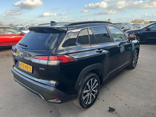 Toyota COROLLA Cross Hybrid 140 Style Dodehoek detectie, navigatie Apple CarPlay/Android Auto, parkeersensoren, draadloze telefoonlader,