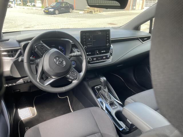 Toyota COROLLA Touring Sports 2.0 Hybrid First Edition