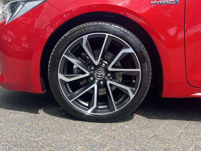 Toyota COROLLA 2.0 Hybrid Executive | Navigatie | Carplay | 18 inch LM-velgen | Stoelverwarming | Parkeerhulp |