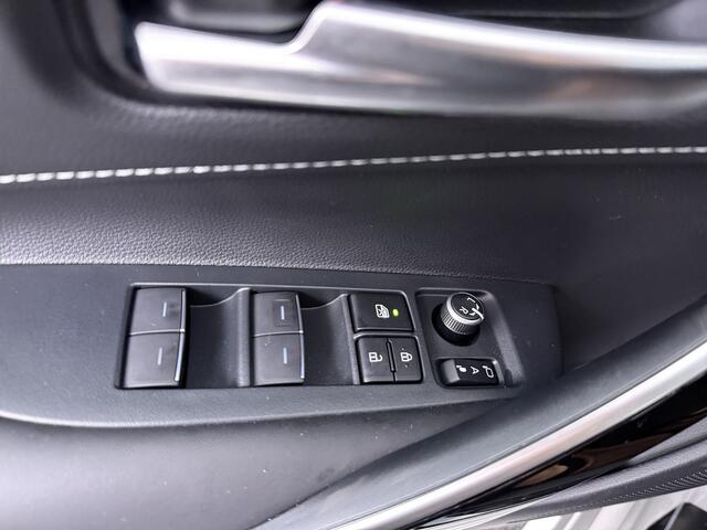 Toyota COROLLA Hybrid 180 Executive | Navigatie | JBL | PDC | BLS | Stuur-Stoelverwarming |
