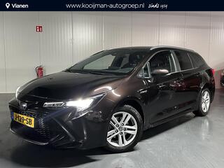 toyota-corolla-touring-sports-1.8-h