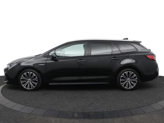 Toyota COROLLA Touring Sports 1.8 Hybrid First Edition | Parkeersensoren | Stuur en Stoelverwarming | Dodehoekherkenning |