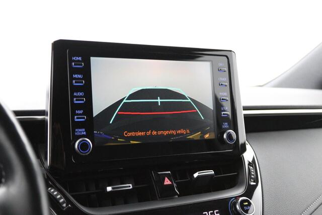 Toyota COROLLA Touring Sports 1.8 Hybrid First Edition | Parkeersensoren | Stuur en Stoelverwarming | Dodehoekherkenning |