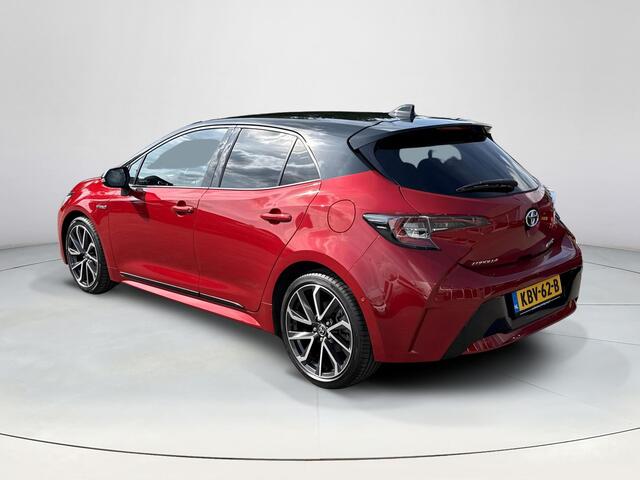 Toyota COROLLA 1.8 Hybrid Executive | Navigatie | Dodehoekdetectie | Achteruitrijcamera