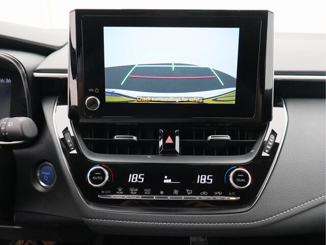 Toyota COROLLA Touring Sports 1.8 Hybrid Dynamic/ unieke km/ zeer mooi!
