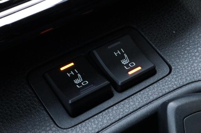 Toyota COROLLA Cross Hybrid 180 Executive | Leder | Stoel/Stuur Verwaming | Blindspot