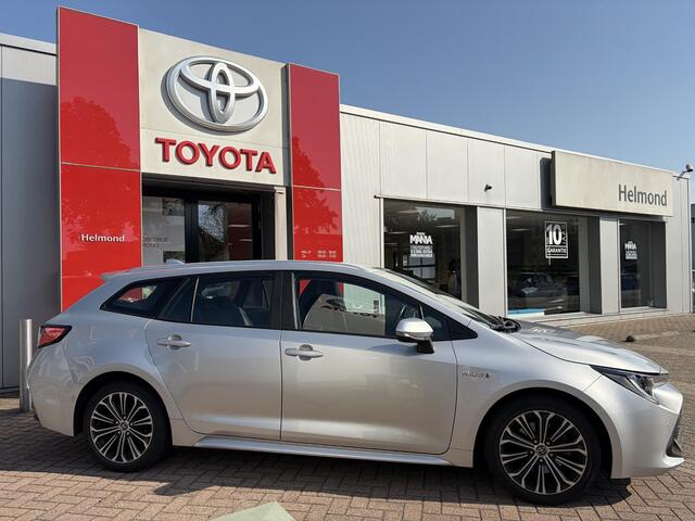 Toyota COROLLA Touring Sports 2.0 Hybrid Business Intro