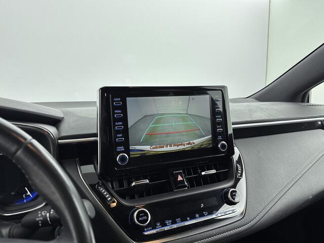 Toyota COROLLA Touring Sports 1.8 Hybrid Business Plus | Parkeersensoren V+A | Stoelverwarming | Onderweg-naar-dealer