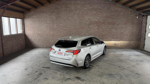 Toyota COROLLA Touring Sports 1.8 Hybrid Dynamic Automaat Camera / Winterpakket / Nieuwe Allseason Banden