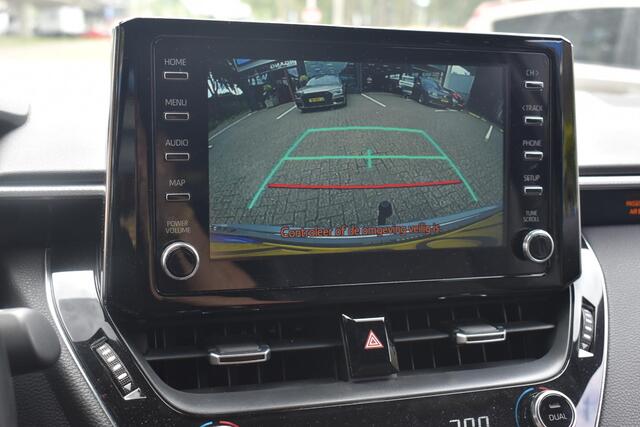Toyota COROLLA Touring Sports 1.8 Hybrid TeamNL Trekhaak | Stoelverwarming | Keyless | Carplay Navigatie | 12 mnd BOVAG garantie | Whatsapp 06-53188999