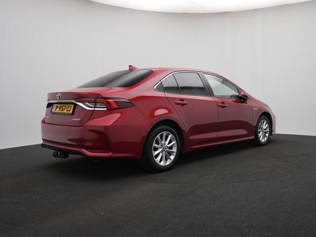 Toyota COROLLA 1.8 Hybrid Dynamic | Afneembare Trekhaak