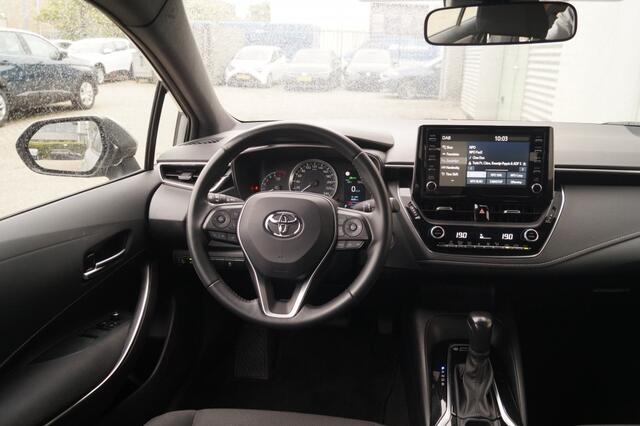Toyota COROLLA Touring Sports 1.8 Hybrid Active -ECC-CARPLAY-CAM-
