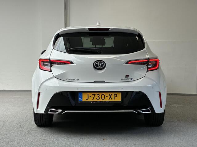Toyota COROLLA 2.0 Hybrid 184pk GR-Sport | CARPLAY | CAMERA | STOELVERWARMING |