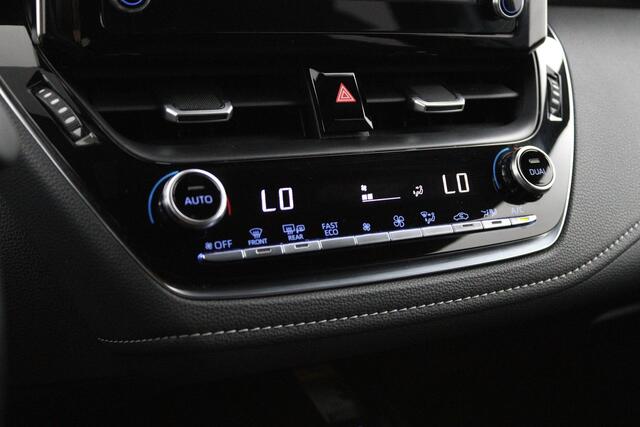 Toyota COROLLA Touring Sports 1.8 Hybrid Dynamic | Stoelverwarming | Parkeercamera | Apple carplay - Android auto |