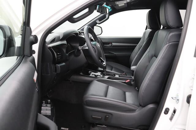Toyota HI-LUX HiLux 2.8 D-4D Double Cab Hybrid Invincible | Nieuwe Auto | Geel en Grijs kenteken mogelijk | Prijs is Grijs kenteken |