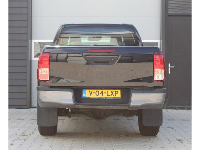 Toyota HI-LUX HiLux 2.4 D-4D-F | Nieuwstaat | RIVAL Lierbumper
