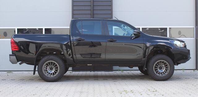 Toyota HI-LUX HiLux 2.4 D-4D-F | Nieuwstaat | RIVAL Lierbumper