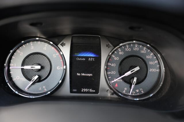 Toyota HI-LUX 2.4 D-4D ENKEL CABIN 4WD VAN