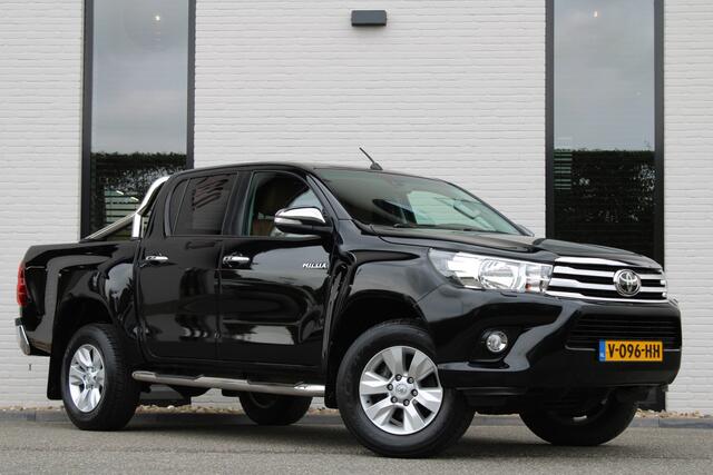 Toyota HI-LUX HiLux 2.4 D-4D-F Double Cab / Professional / Leer / Camera / Navi / Vol Opties / Nette Staat