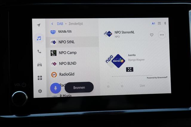 Toyota HI-LUX HiLux 2.4 D-4D Double Cab Challenger Automaat , Navi, Parkeersensoren