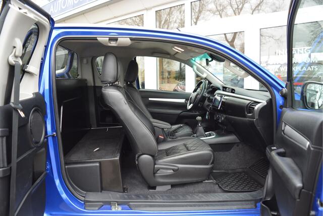 Toyota HI-LUX HiLux 2.4 D-4D-F Xtra Cab Professional Fifty Edition | Leder | Camera | Cruise | Orig. NL | NAP |