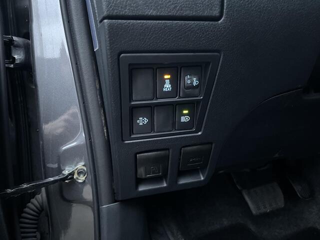 Toyota HI-LUX HiLux 2.8 D-4D Xtra Cab Professional | Origineel NL | Ex. BPM | Nieuw & direct leverbaar