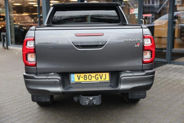 Toyota HI-LUX 2.8 D-4D DUBBEL CABIN GR SPORT A/T 2 ZITS 4WD VAN