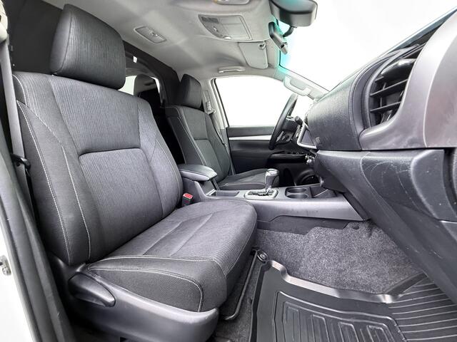 Toyota HI-LUX HiLux 2.4 D-4D 4WD AUT-6 Double Cab Professional Lier Canopy Hardtop (Huif) Trekhaak Navi* via Apple Carplay Android Auto Ecc Camera Adap.Cruise Control Lane Assist Inbouw Kasten Bluetooth AWD EURO6 400Nm *3.500kg Trekvermogen* 1e Eigenaar Dealeronderhoud