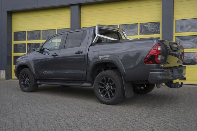 Toyota HI-LUX HiLux 2.8 D-4D Double Cab Hybrid Invincible