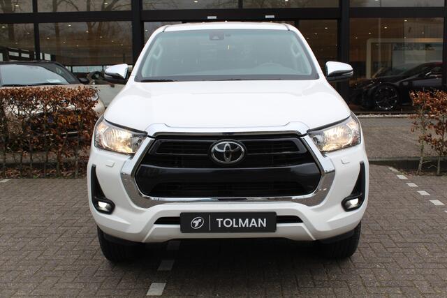 Toyota HI-LUX HiLux 2.4 D-4D Double Cab Professional Automaat | Rijklaar | Navi | PDC | Stoelverwarming | Keyless | Camera | Clima | Cruise | BPM vrij