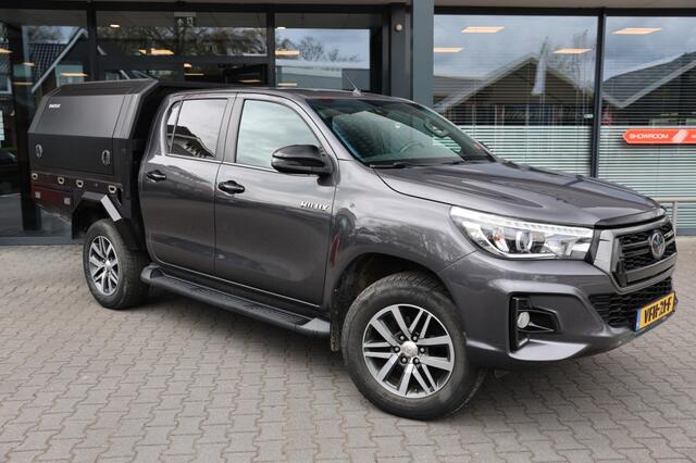 Toyota HI-LUX 2.4 D-4D DUBBEL CABINE BE TREKKER LIMITED A/T VAN 5 ZITS VAN