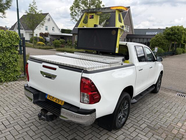Toyota HI-LUX HiLux 2.4 D-4D 150PK E6 Aut. 4WD Double Cab Professional -- Complete uitrusting / Fully equipped --