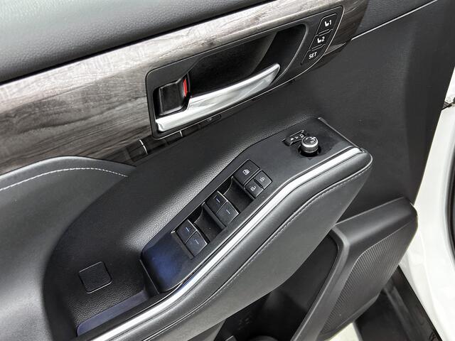 Toyota HIGHLANDER 2.5 AWD Hybrid Premium | Treeplanken |