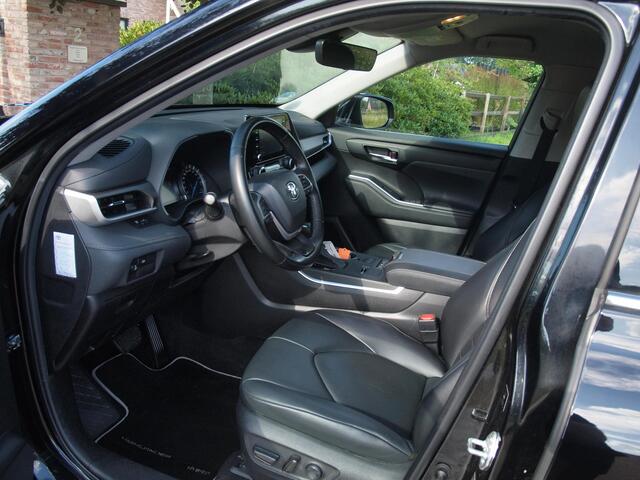Toyota HIGHLANDER 2.5 AWD Hybrid Business | 7-Persoons | Camera | Trekhaak | ACC | NL-Auto |