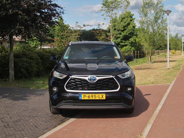 Toyota HIGHLANDER 2.5 AWD Hybrid Business | 7-Persoons | Camera | Trekhaak | ACC | NL-Auto |