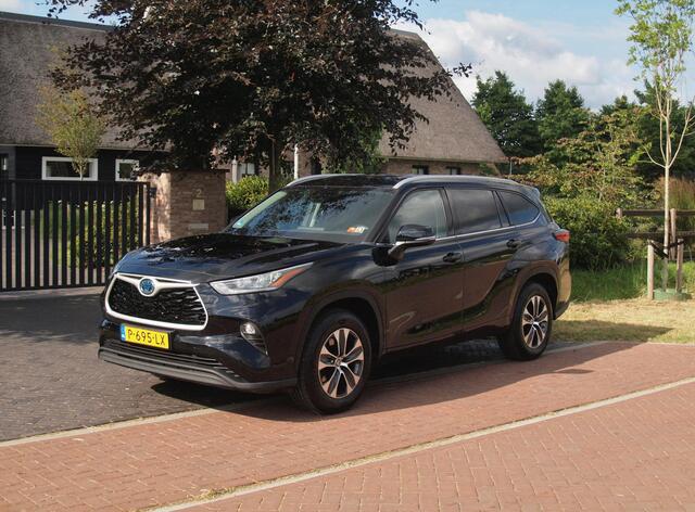 Toyota HIGHLANDER 2.5 AWD Hybrid Business | 7-Persoons | Camera | Trekhaak | ACC | NL-Auto |