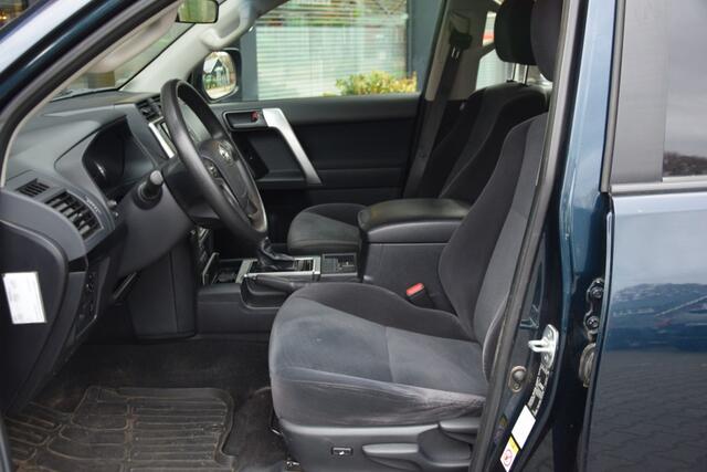 Toyota LAND CRUISER 150 2.8 D-4D 5DRS ACTIVE A/T VAN