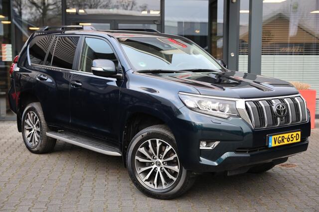 Toyota LAND CRUISER 150 2.8 D-4D 5DRS LOUNGE A/T VAN